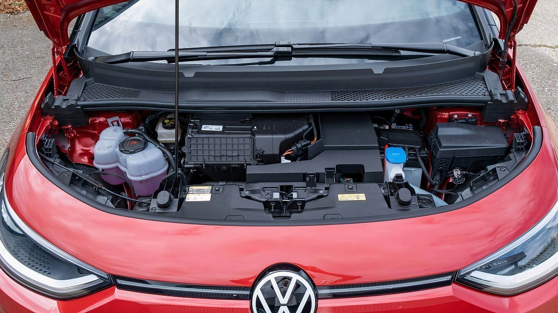 Volkswagen ID.3 GTX Performance (2024-…) передний багажник (frunk), под капотом, место для хранения, груз, вместимость, дополнительное пространство