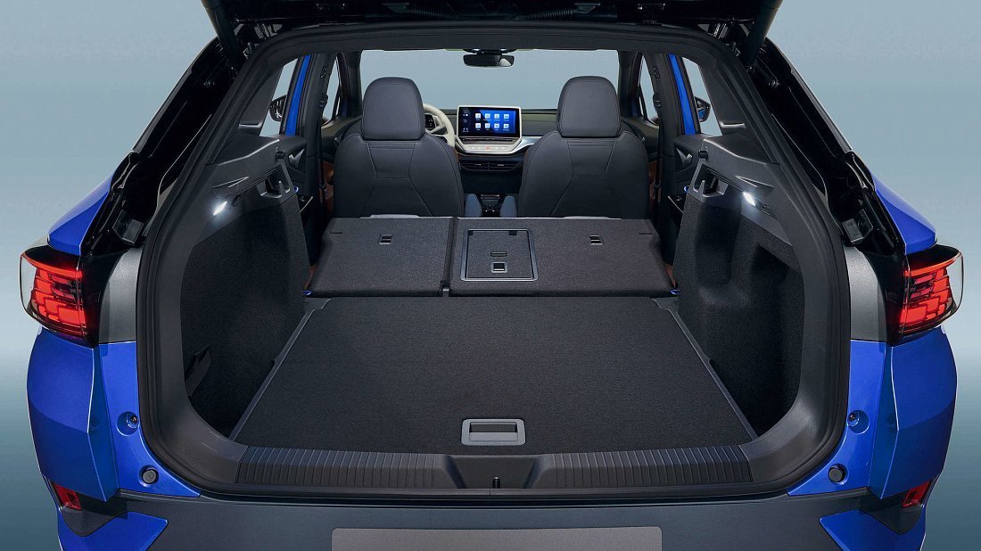 Volkswagen ID.4 1st Edition (2020-2021) багажник, увеличенный объем, сиденья сложены, максимальный объем, максимальный груз, максимальная вместимость, максимальное пространство для хранения