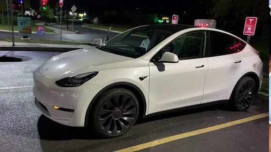 Video: Tesla Model Y- Performance (2020) white