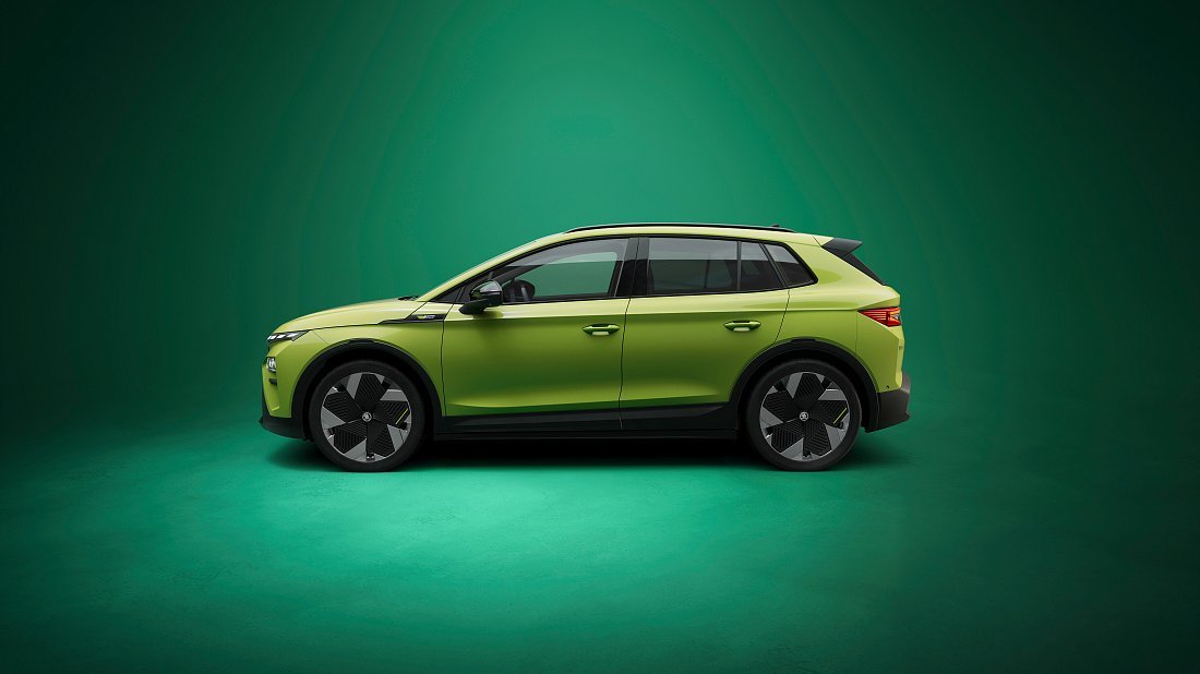 Škoda Elroq RS (2025-...) вид сбоку, силуэт, двери, колеса, экстерьер