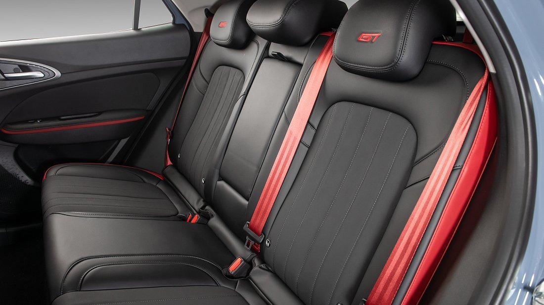 Фото GWM ORA 03 GT (2023-…) задние и пассажирские сиденья