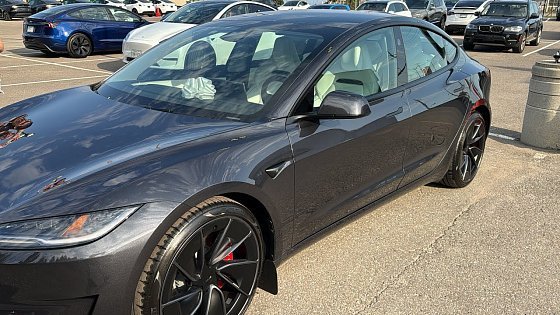 Video: What to expect when expecting a Performance 2024 Model 3 in Canada