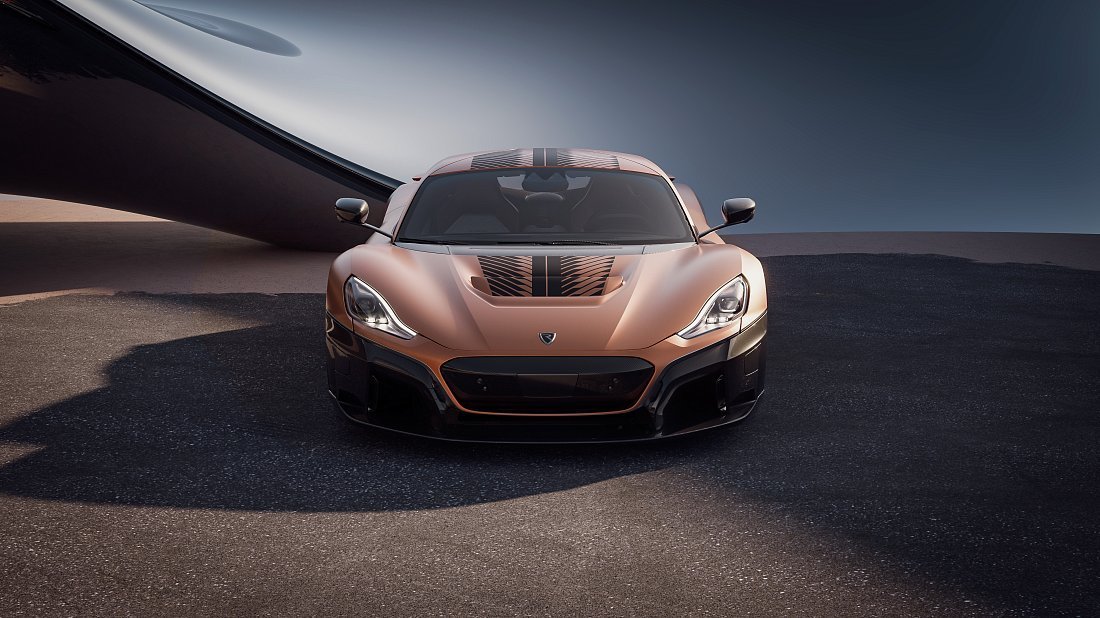 Rimac Nevera (2022-…) передняя часть, решетка радиатора, фары, бампер, экстерьер
